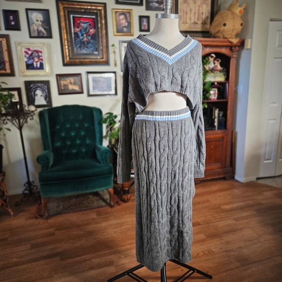 CIDER Grey Cable Knit Cropped Sweater Maxi Skirt Set Women's Size L - Picture 2 of 6